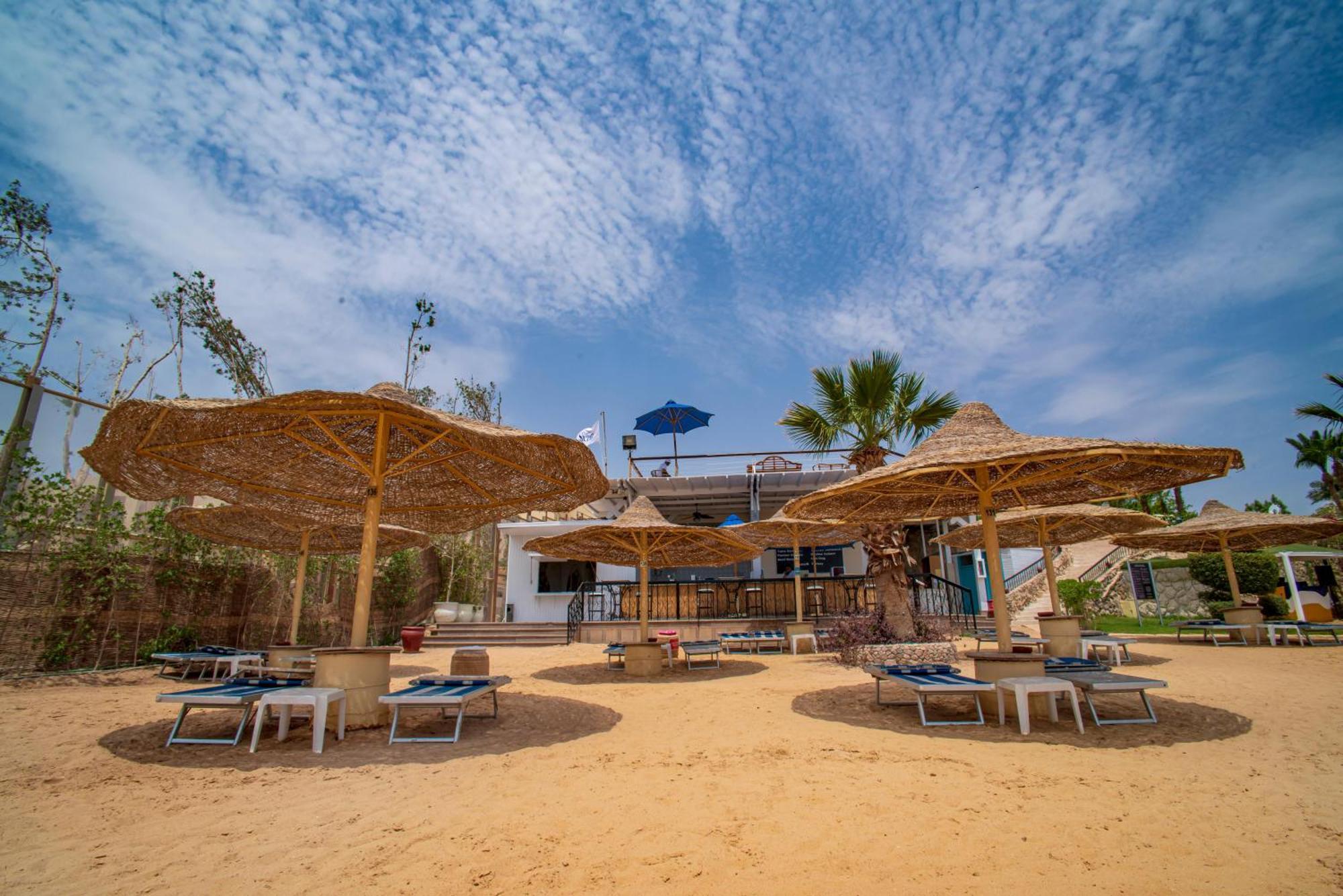 Sierra Sharm El Sheikh Hotel Luaran gambar The beach at the resort