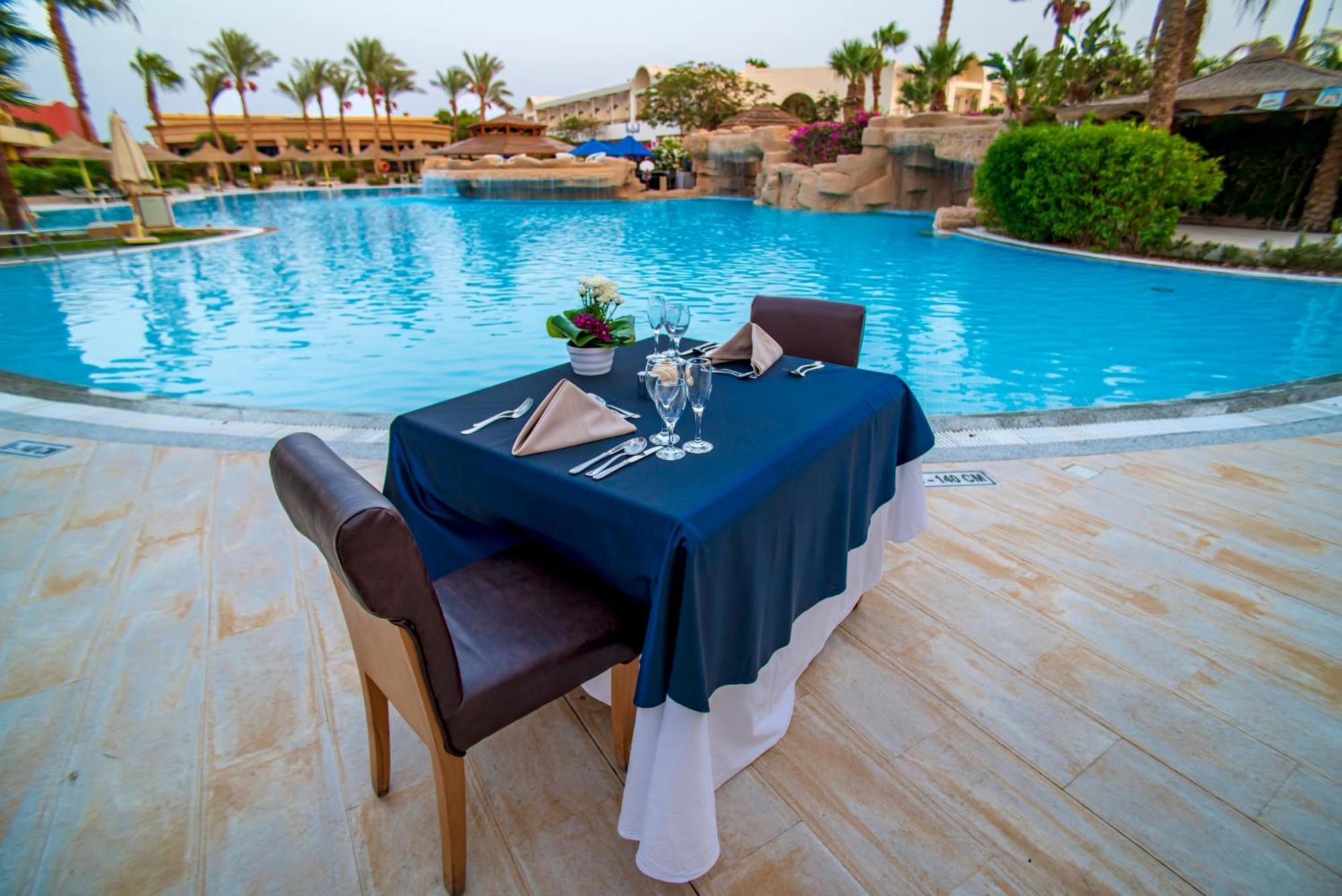 Sierra Sharm El Sheikh Hotel Luaran gambar The pool at the Hilton Sharm El Sheikh