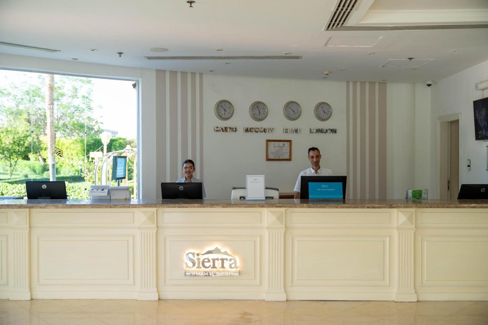 Sierra Sharm El Sheikh Hotel Luaran gambar Reception desk at a hotel